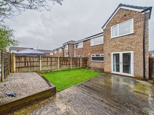 Photo 22- click for photo gallery